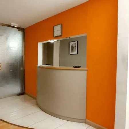 Rua *